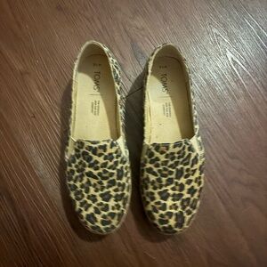 TOMS Cheetah Print Women's Flats